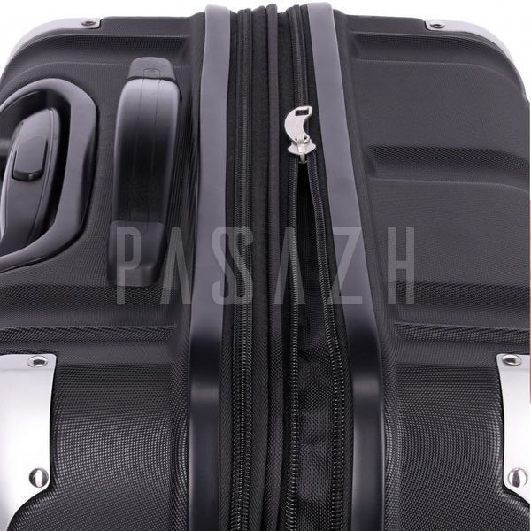 Валіза Travelite City Black середня (TL073048-01) TL073048-01 фото